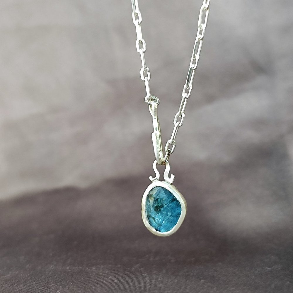 Handmade Sterling Silver Blue Kyanite Pendant Necklace · Natural Gemstone